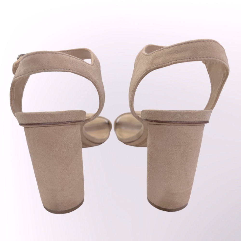 Bleeker and Bond Tan Suede Heels Size 9.5 - Picture 3 of 4